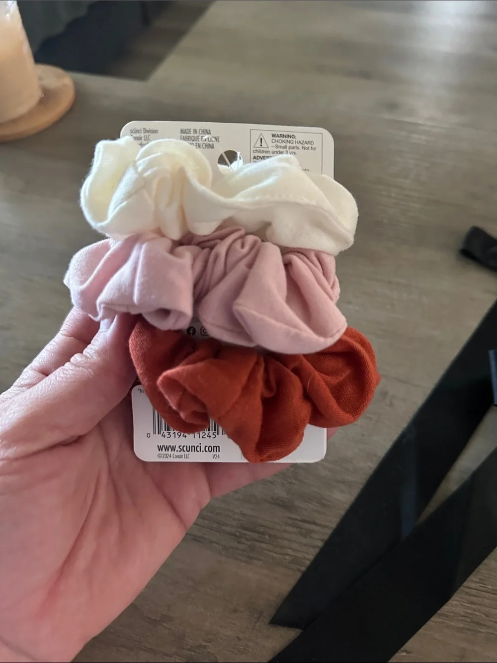 Hair accessories - scrunchies and bows